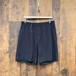 RHONE Men's Black Athletic Shorts large EUC